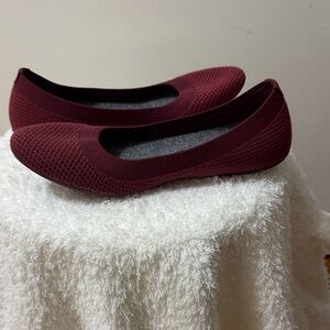 Allbirds Women's Burgundy Flats